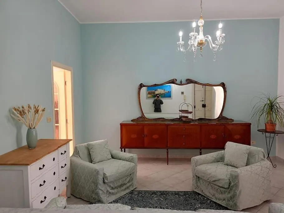 Lusiana Apartment 锡拉库扎 0*,